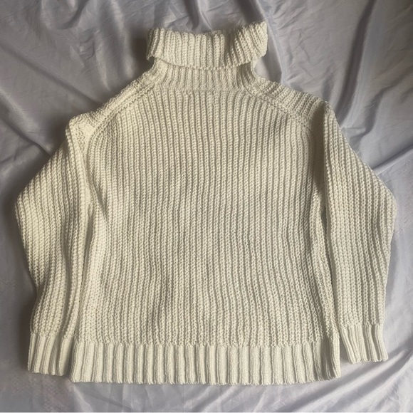 Hollister Small Oversized Cable Knit Soft Turtleneck Long Sleeve Sweater Jumper - Picture 6 of 6